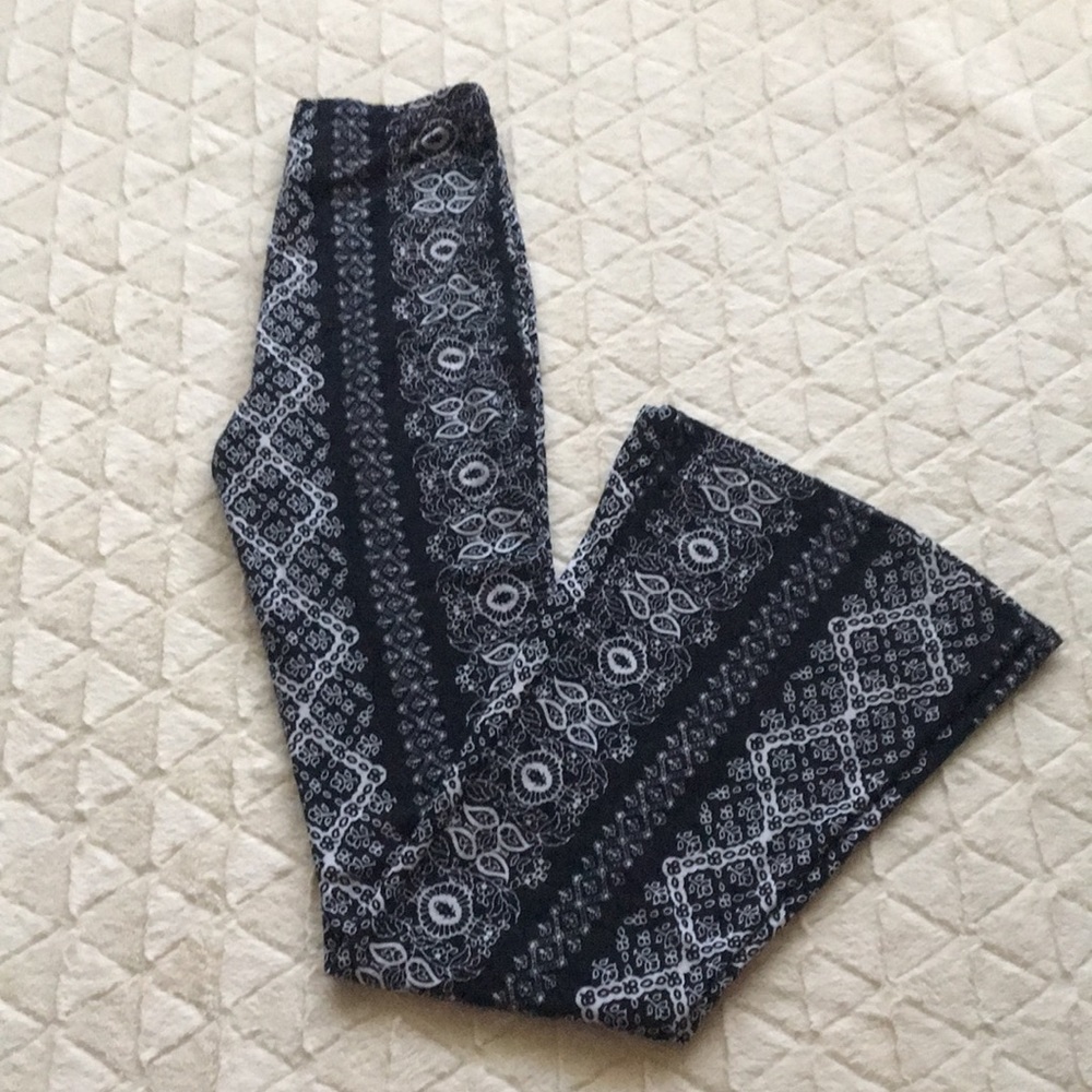 Bell bottom pants